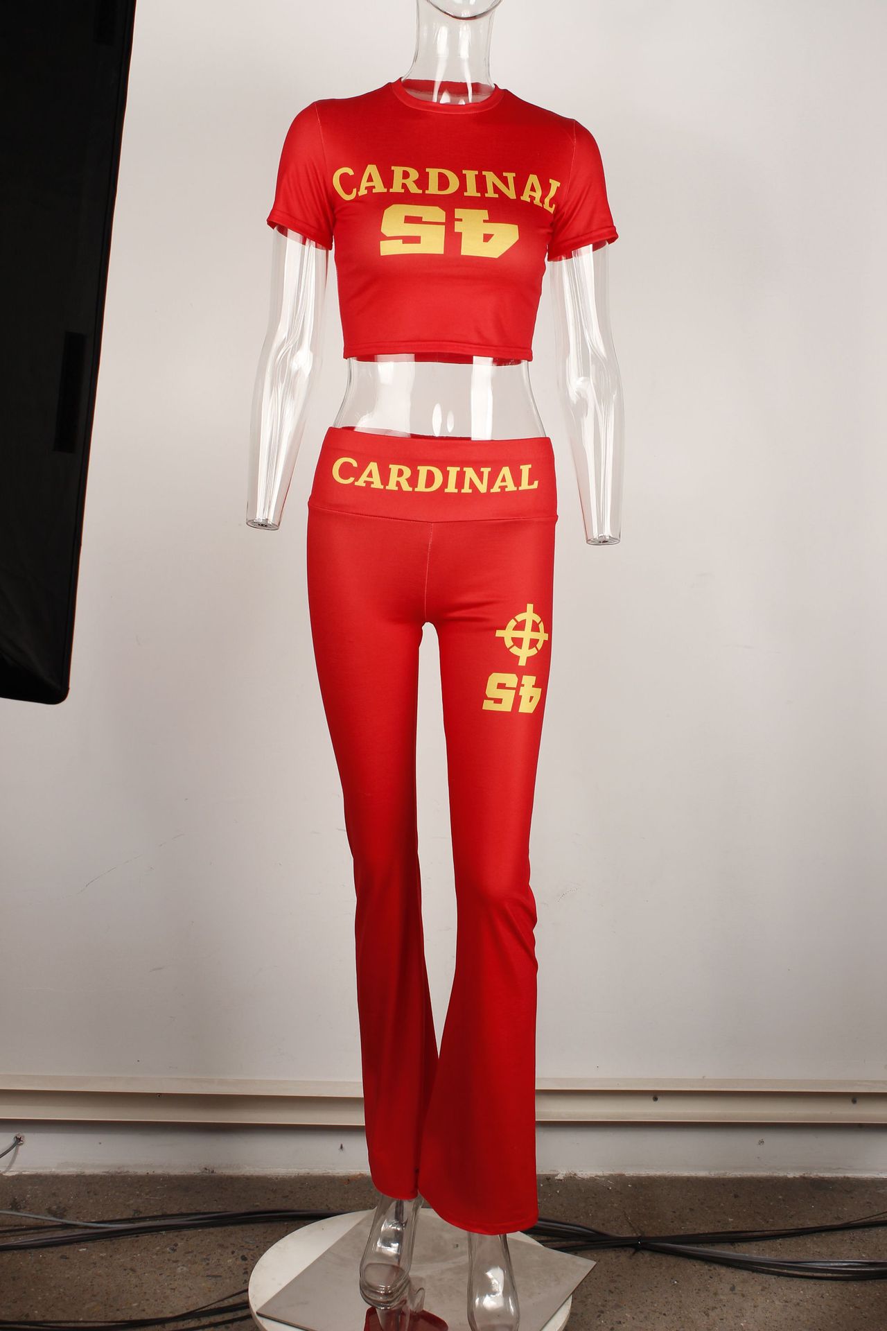 Women's Sporty Fashion Sexy Slim Fit Cropped Short Sleeve Printed Top Pants Set