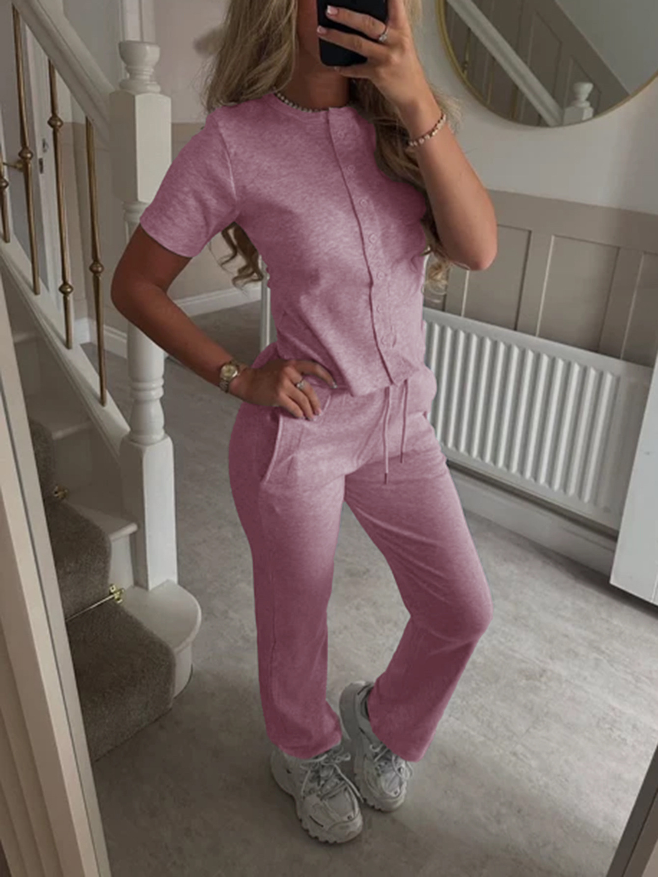 Women Short-Sleeved Shirt and Pants Two-Piece Set