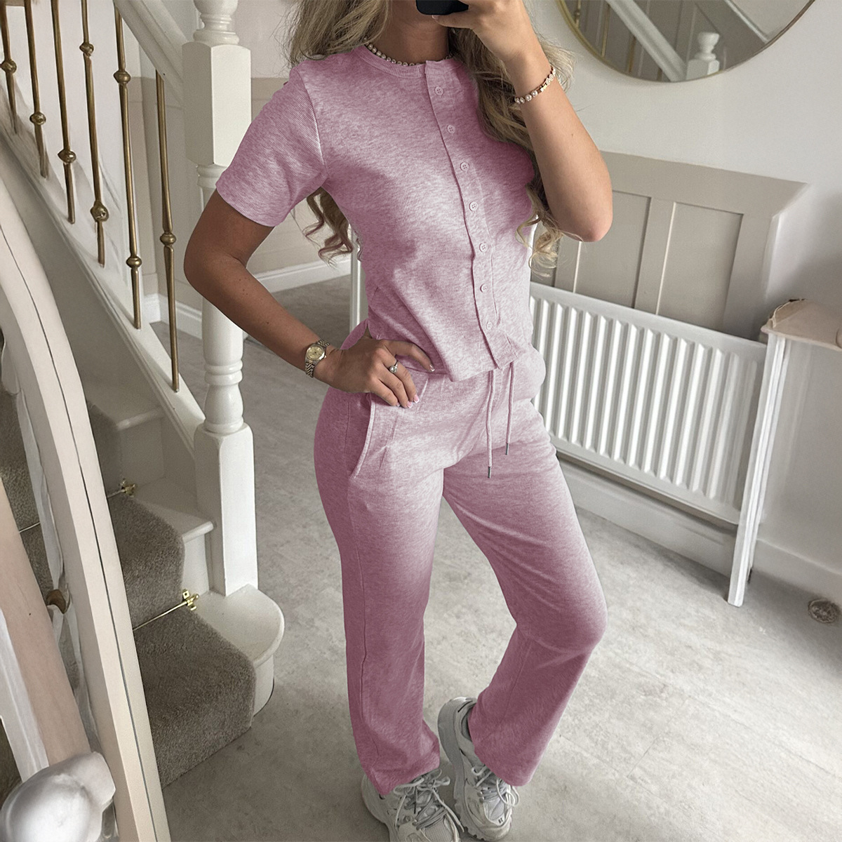 Women Short-Sleeved Shirt and Pants Two-Piece Set