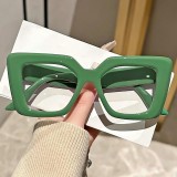 Women square large frame glasses