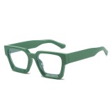 Women square frame sunglasses