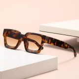 Women square frame sunglasses