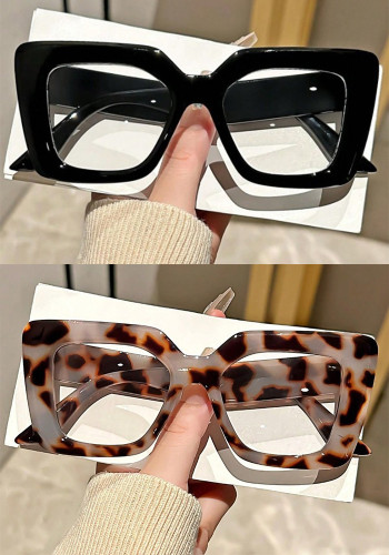 Women square large frame glasses