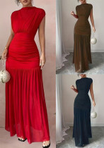 Women's Solid Color Slim Waist Pleated Long Elegant Dress