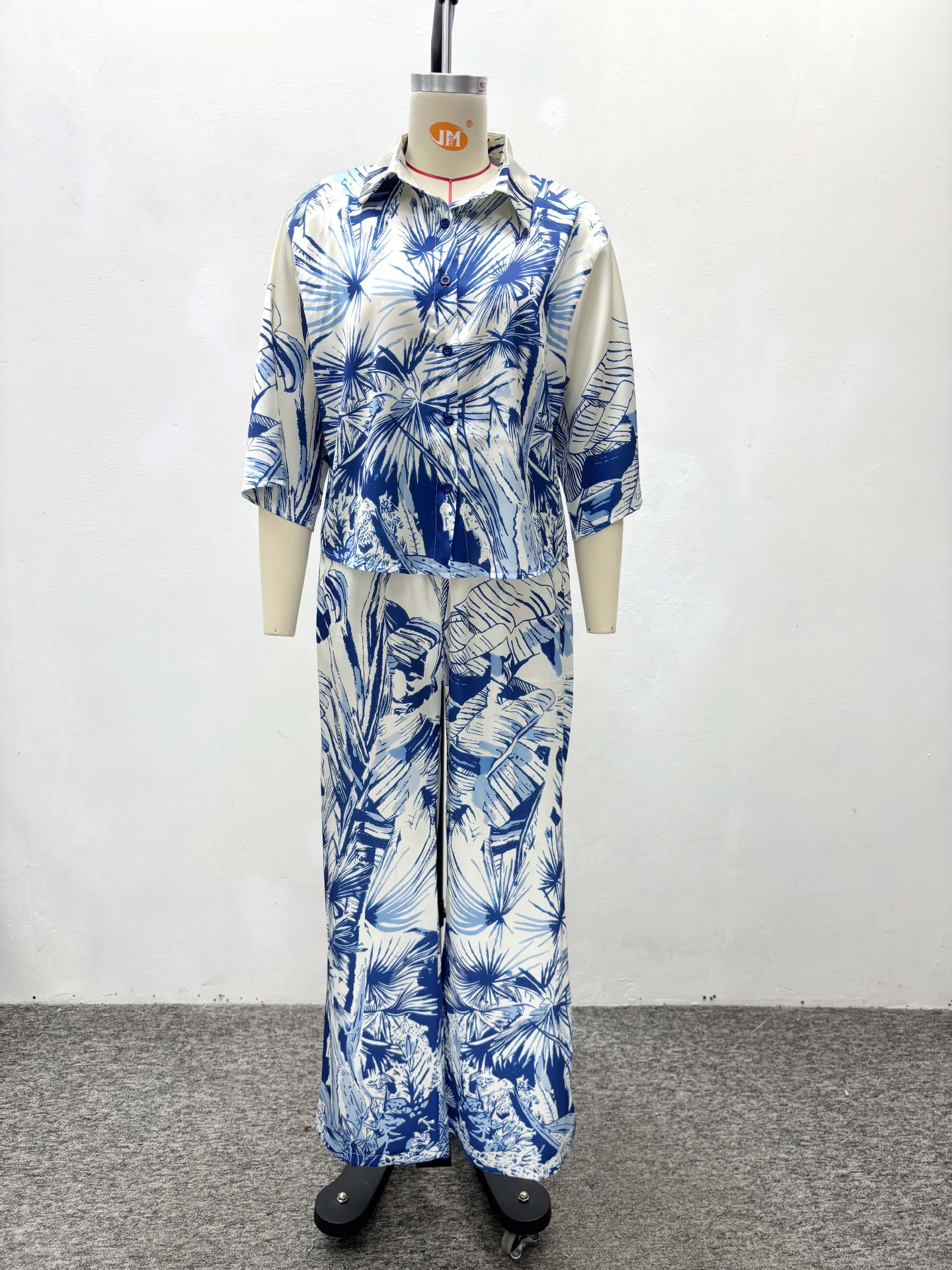 Plus Size Women's African Casual Slim Fit Chic Elegant Turndown Collar Printed Shirt Pants Two-Piece Set