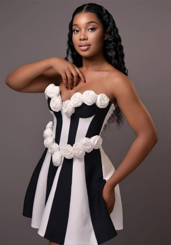 Strapless A-Line Floral Bandage Evening Gown