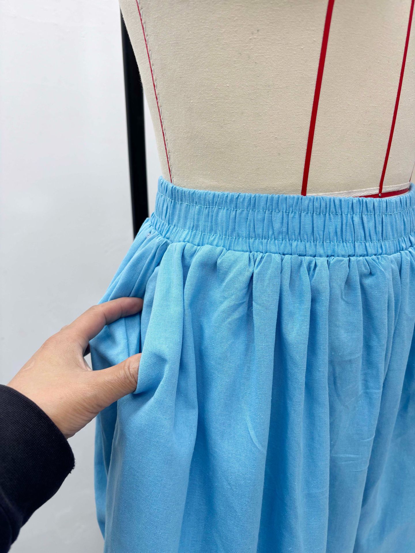 Sleeveless Loose Slim Waist Crop Top and Wide Leg Pants Plus Size Set