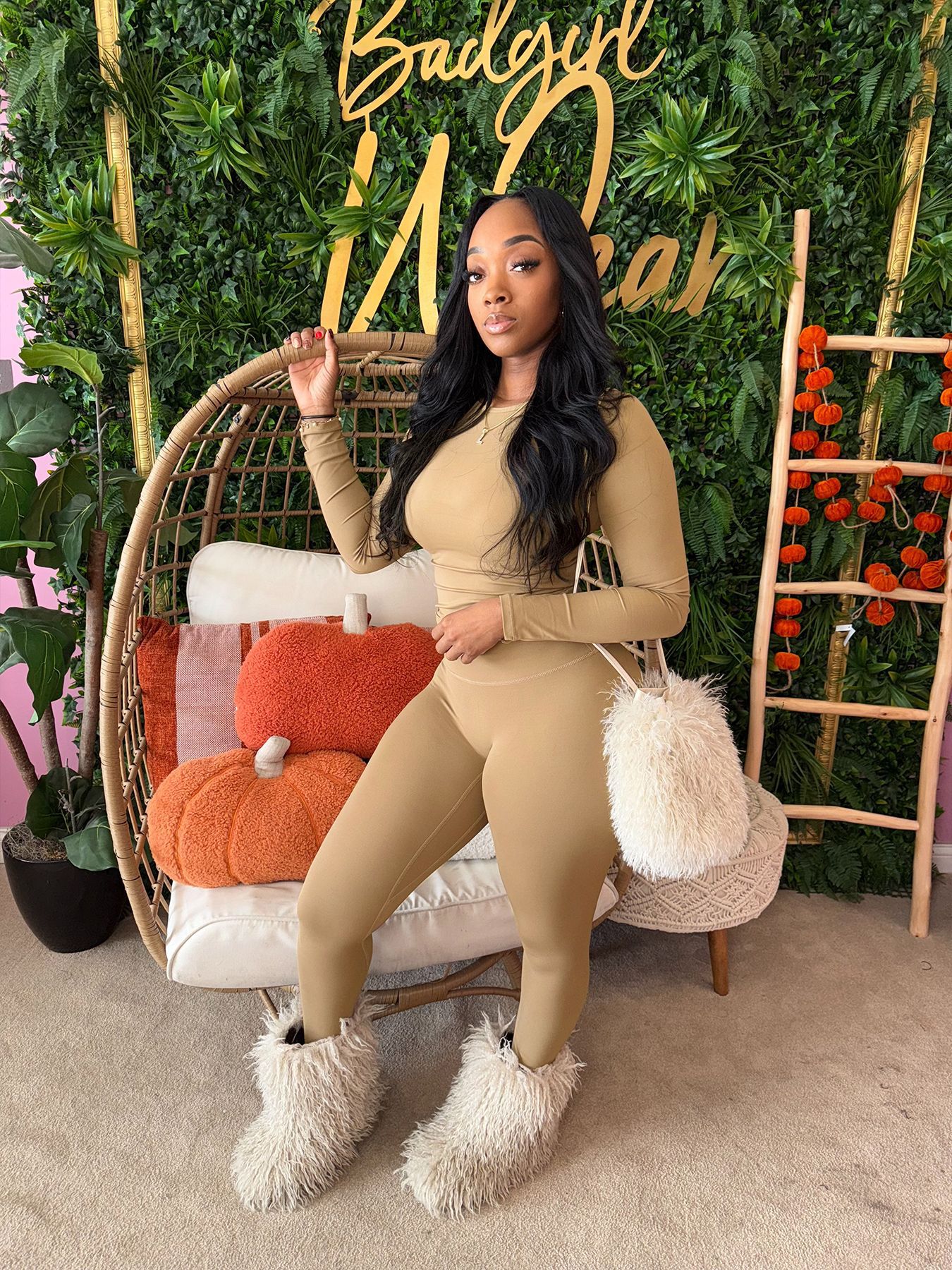 Women Solid Top and Pant Two-Piece Set