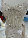 Women's Structured Boned Slim Waist Luxury Evening Gown