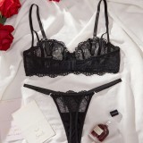 Women French Lace Bra and Sexy Lingerie Two-Piece Set