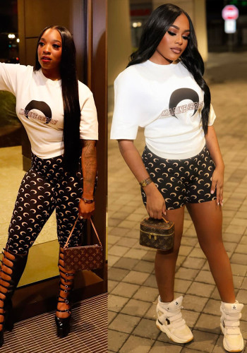 Women's Trendy Moon Print Stretch Slim-Fit Top & Pants Set