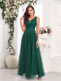 Women Sleeveless V-Neck Tulle Embroidered Evening Dress