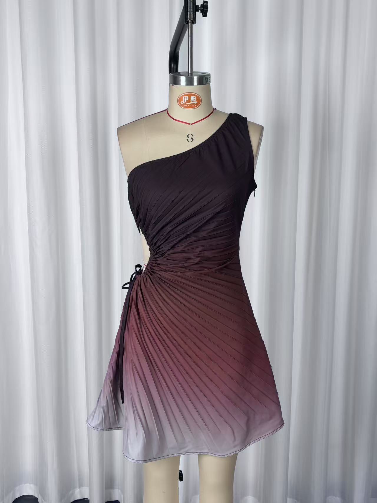 Women Fashion Sexy Solid Sleeveless Slash-Shoulder Cutout Pleated Mini Dress