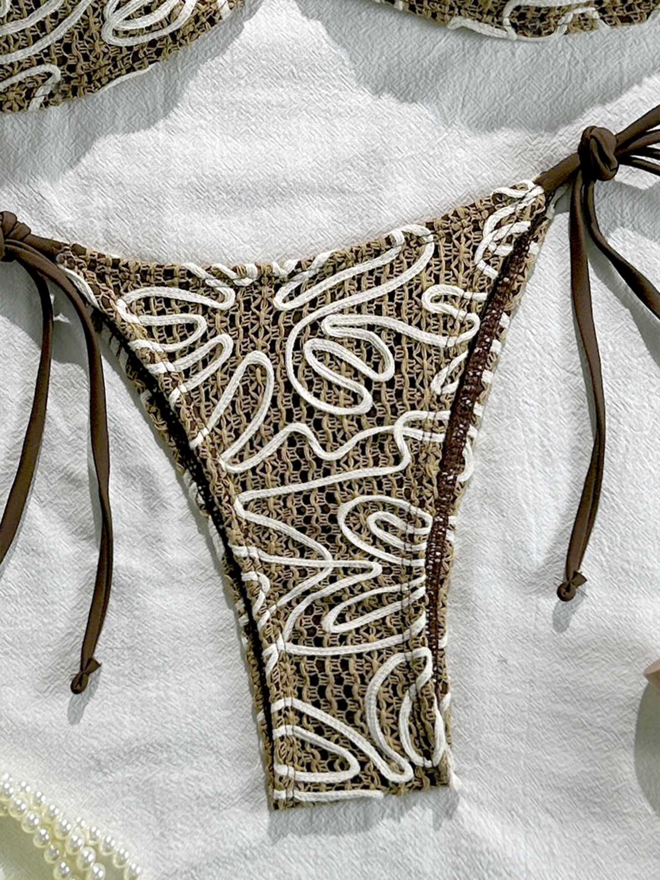Beach Style Two-Piece Bikini Swimsuit for Holiday Vacations