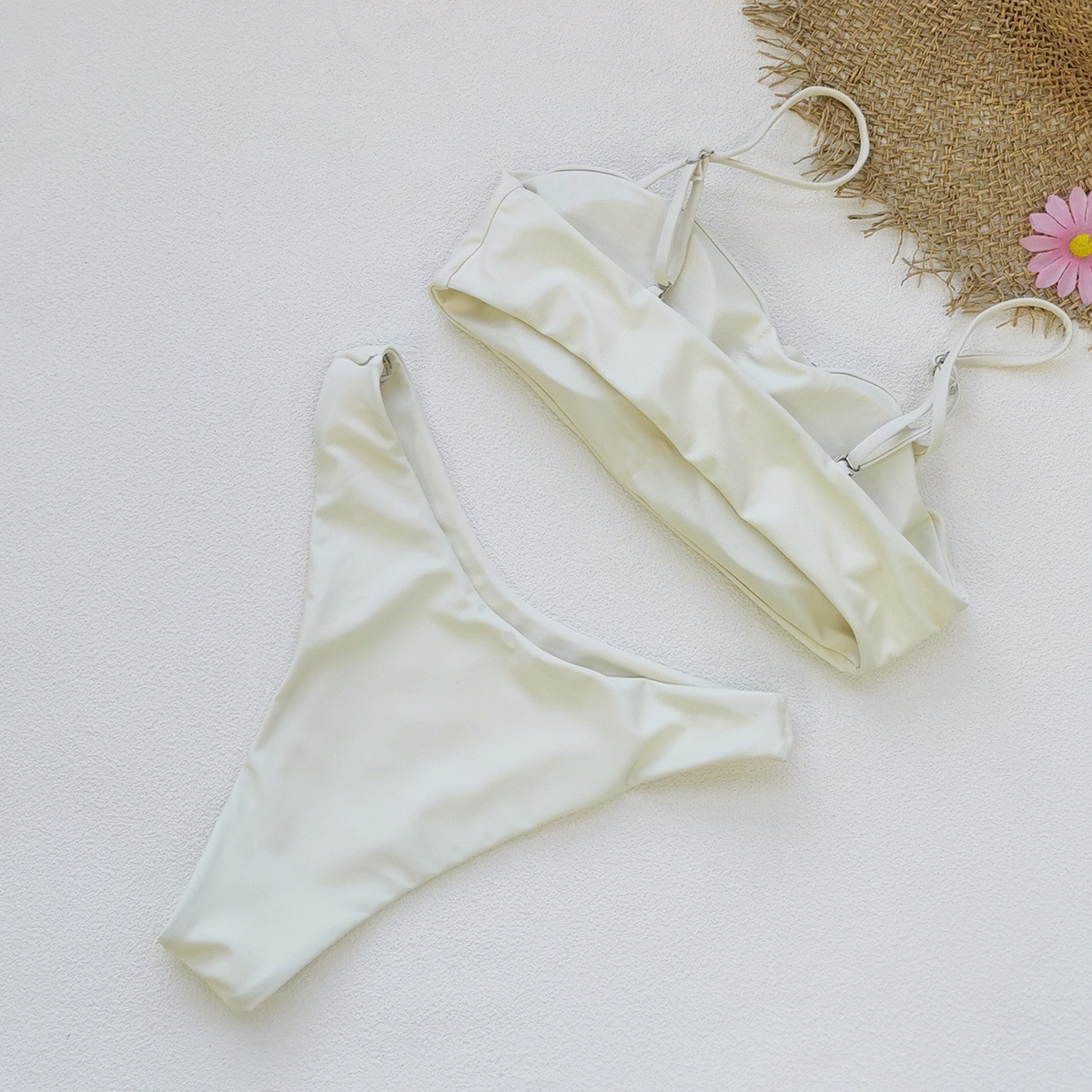 Strapless Two-Piece Bikini Swimsuit for Summer Beach Days