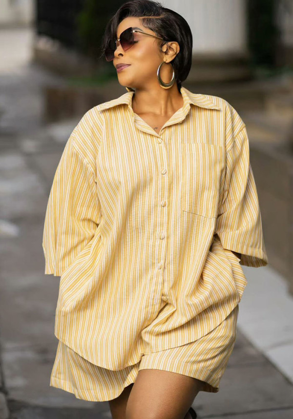 Plus Size African Women Turndown Collar Long-Sleeve Sexy Lace-Up Backless Striped Shirt Shorts Two-Piece Set