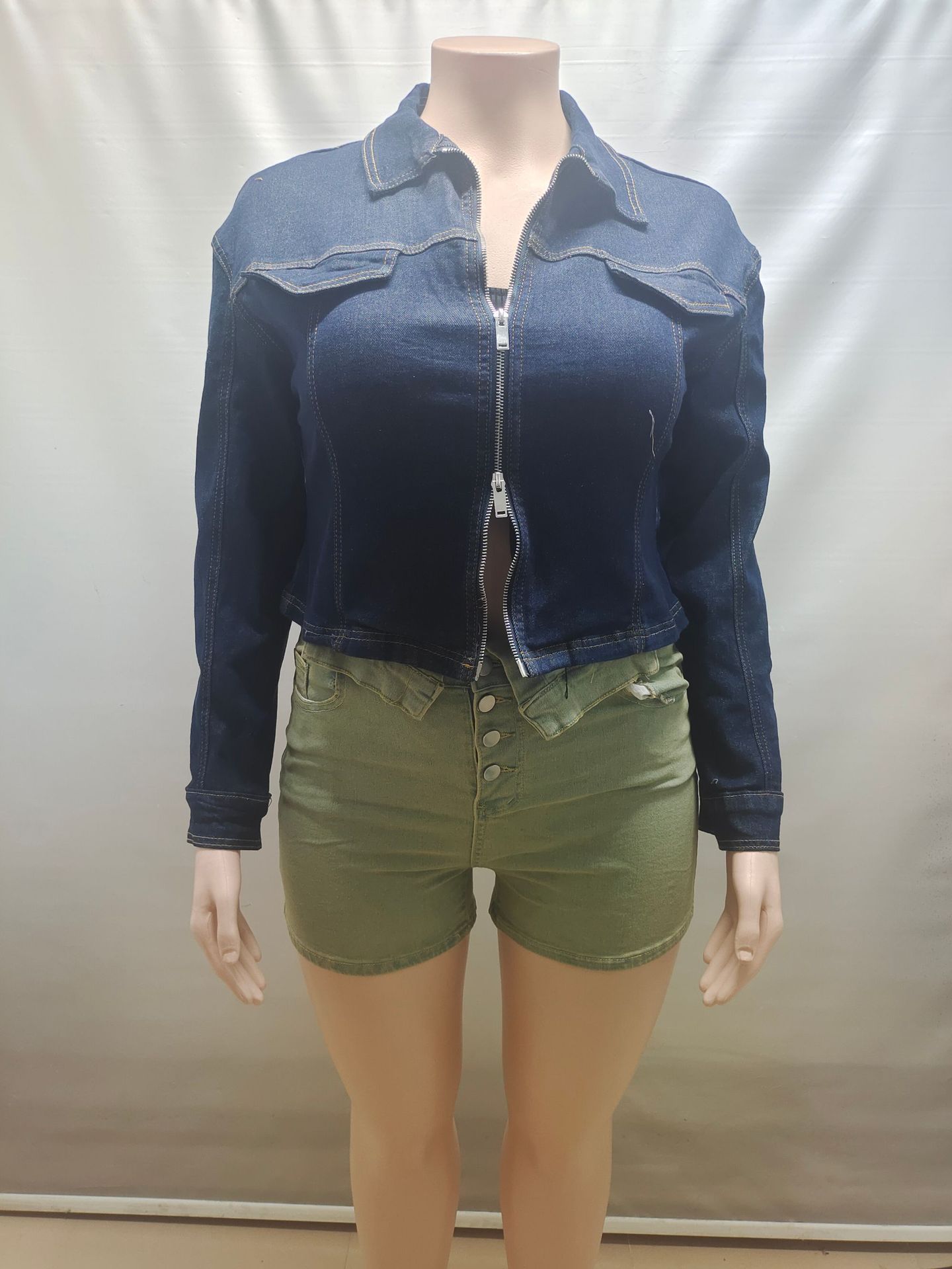 Turndown Collar Long-Sleeve Denim Jacket for Casual Layering