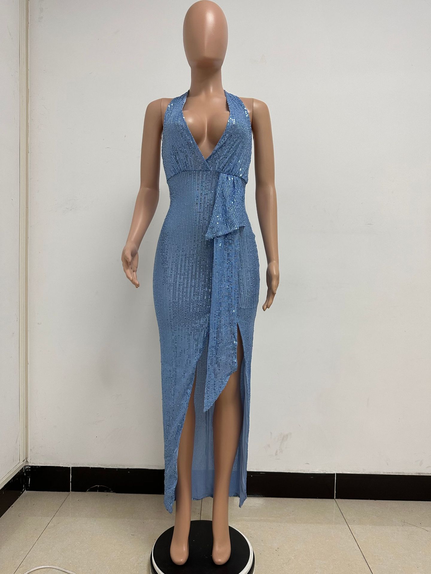 Sleeveless Halter Backless Sequined Dress for Evening Parties