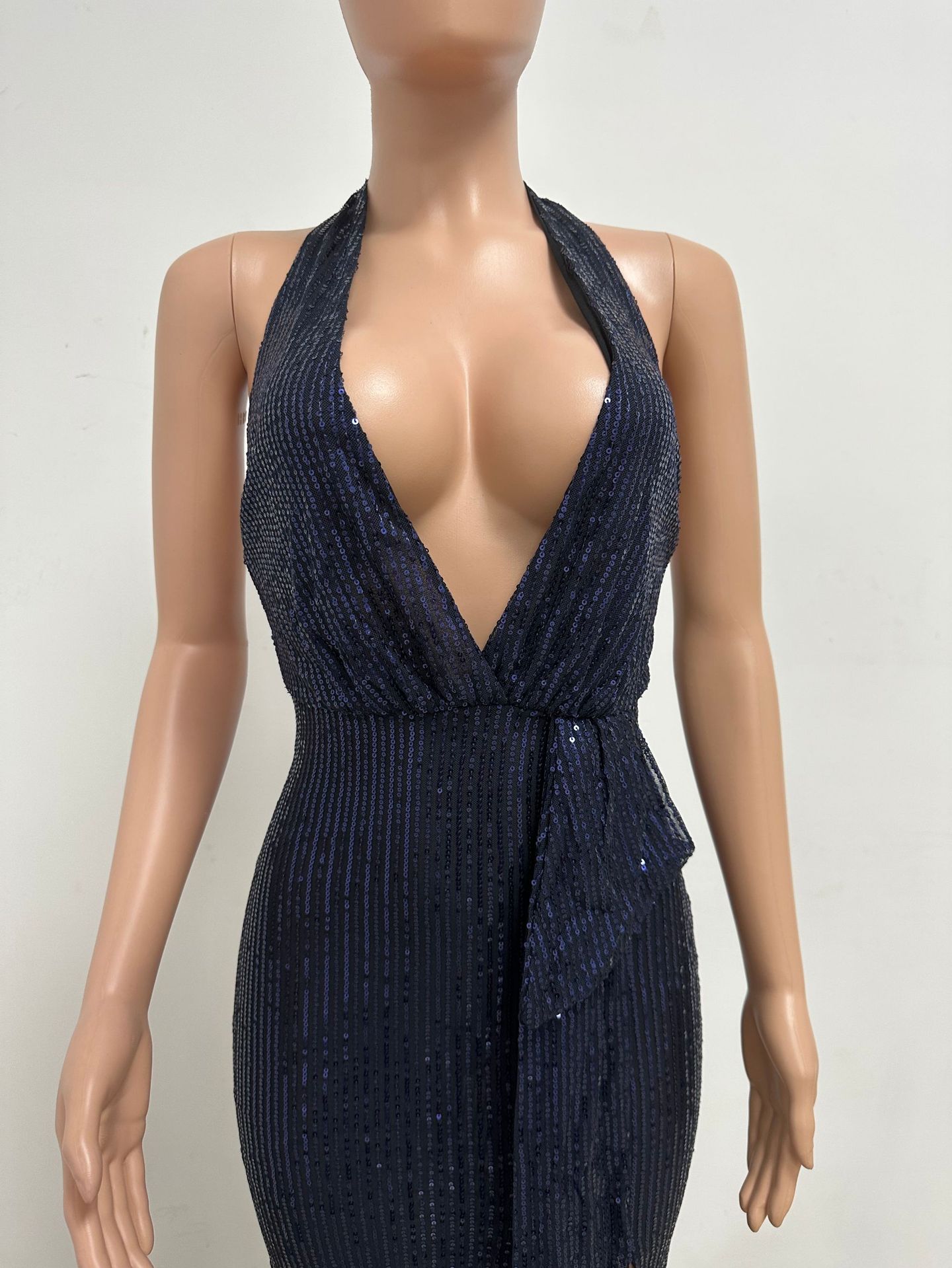 Sleeveless Halter Backless Sequined Dress for Evening Parties