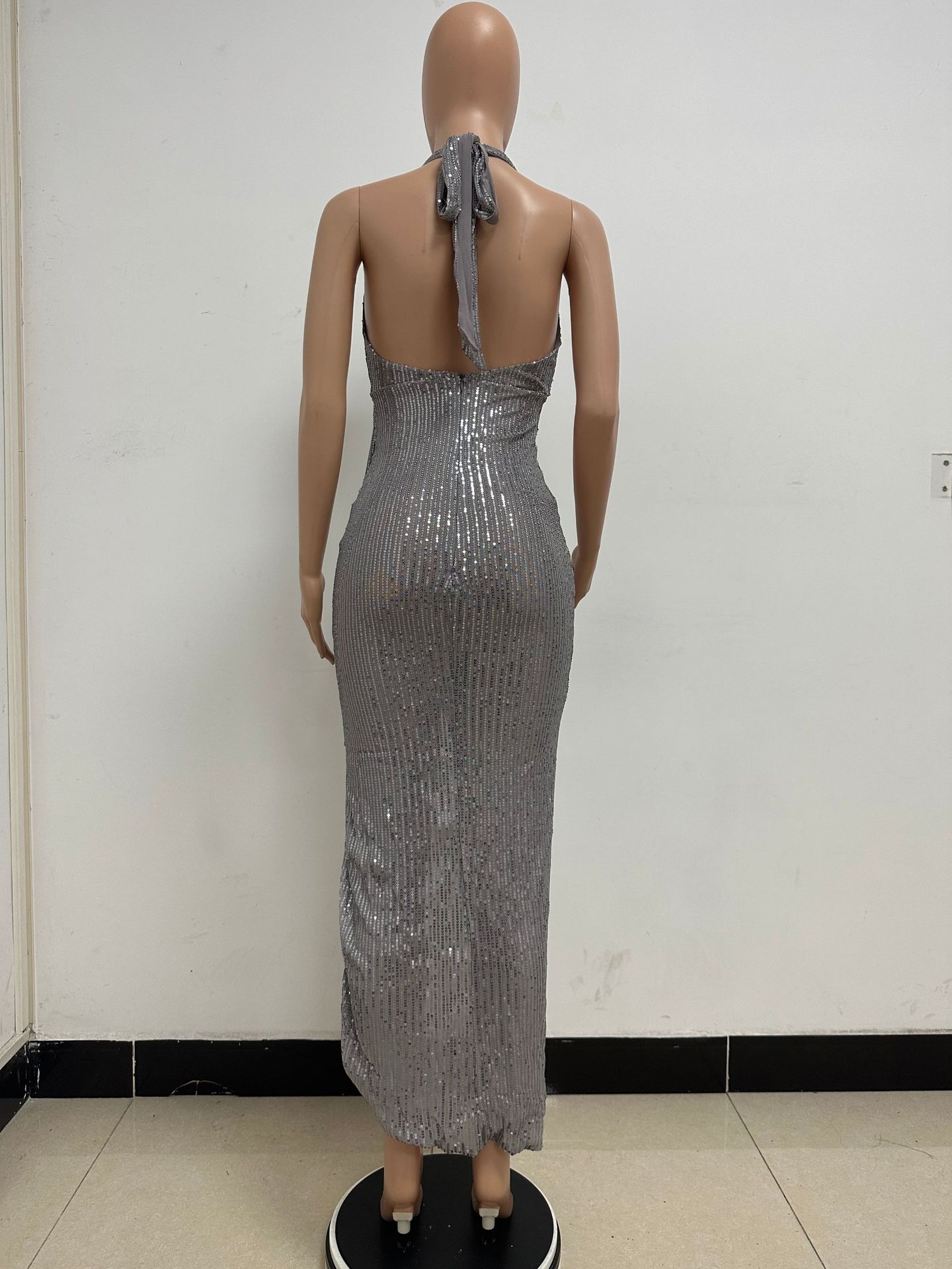 Sleeveless Halter Backless Sequined Dress for Evening Parties