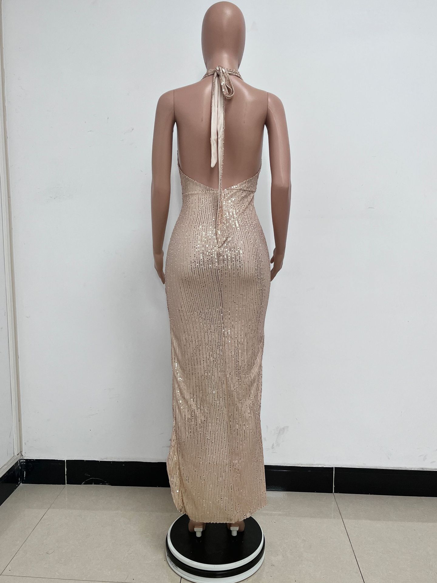 Sleeveless Halter Backless Sequined Dress for Evening Parties
