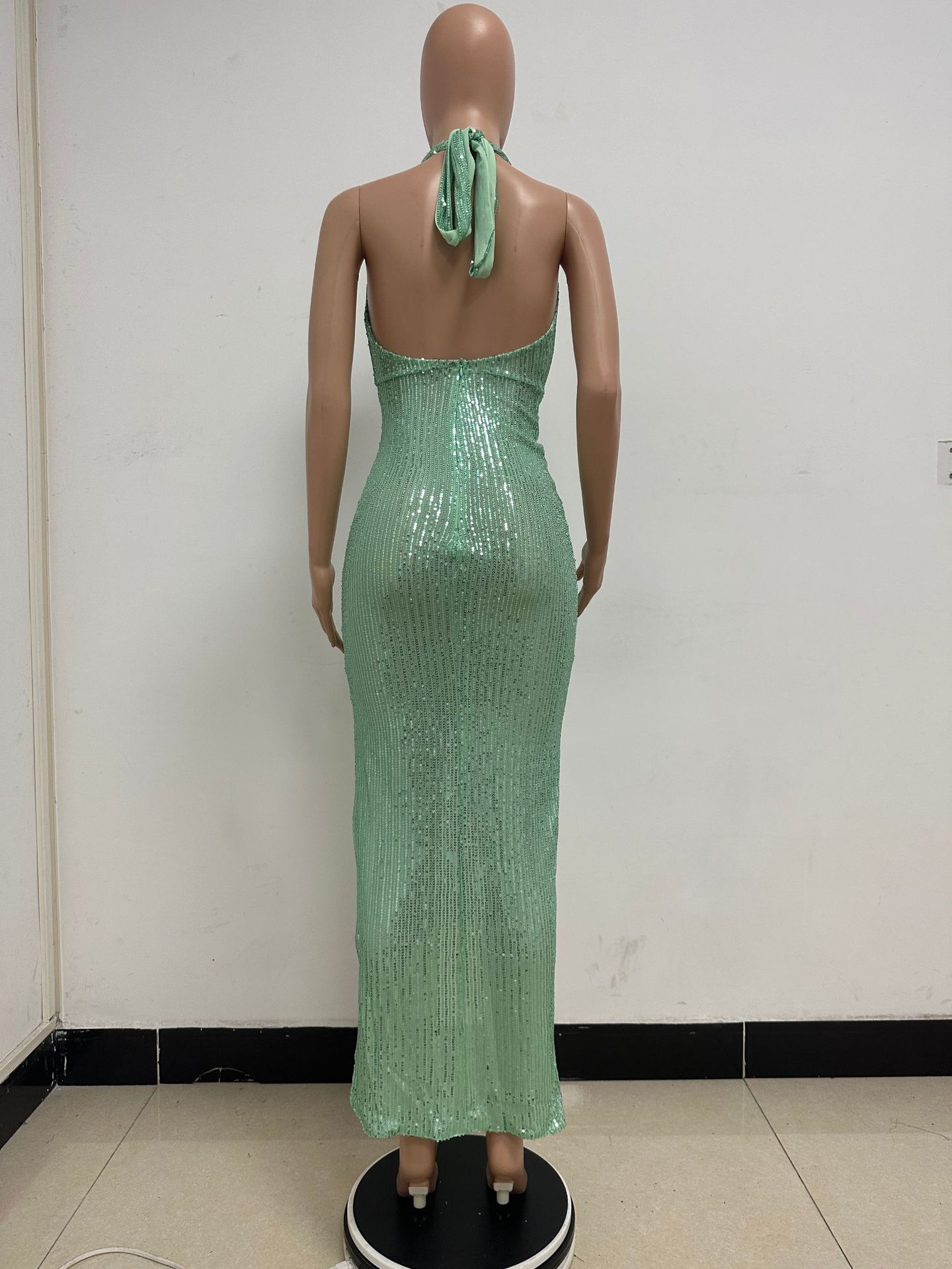 Sleeveless Halter Backless Sequined Dress for Evening Parties
