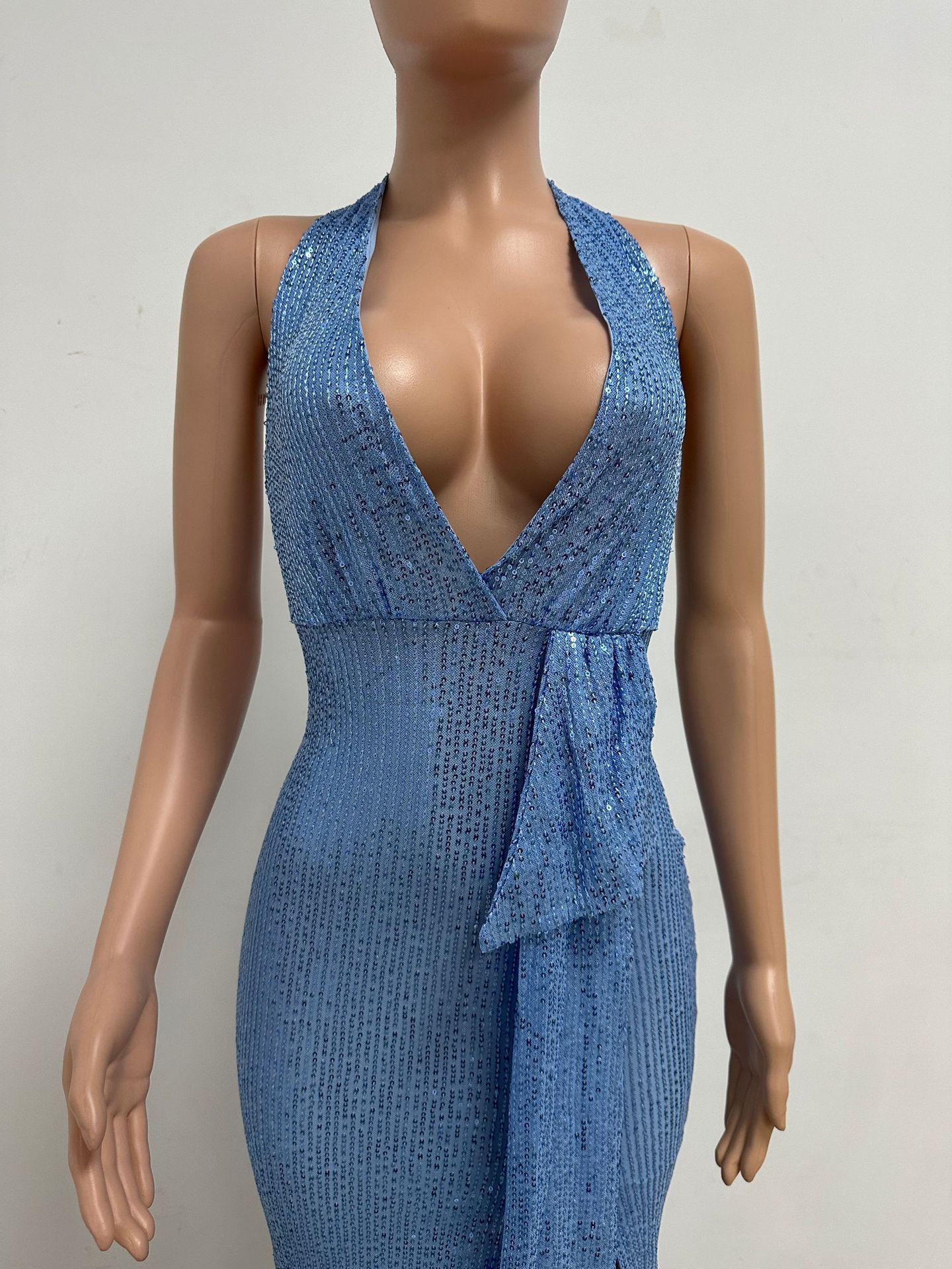 Sleeveless Halter Backless Sequined Dress for Evening Parties