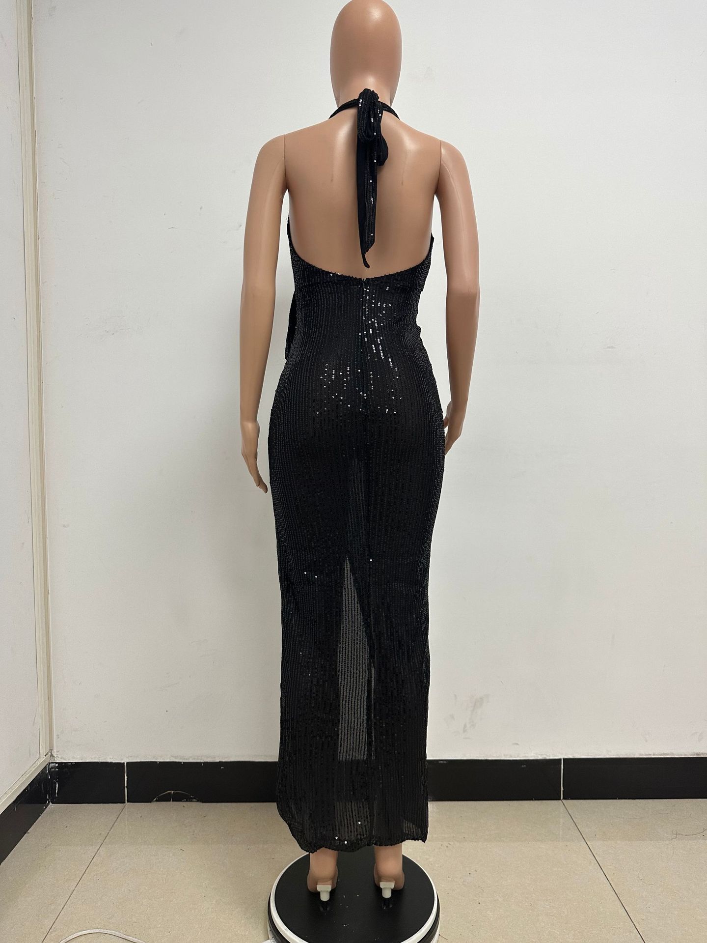 Sleeveless Halter Backless Sequined Dress for Evening Parties