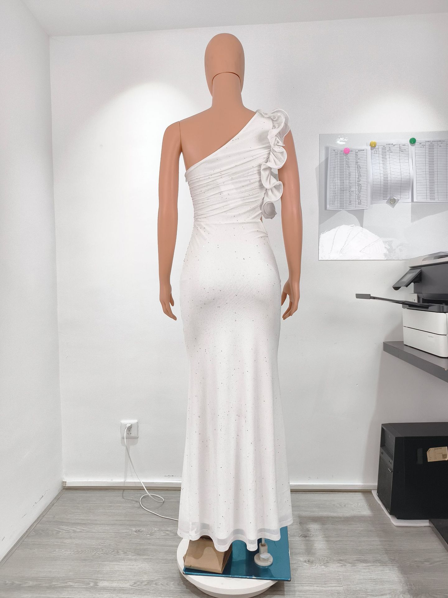 One-Shoulder Ruched Mesh Dress for Evening Parties