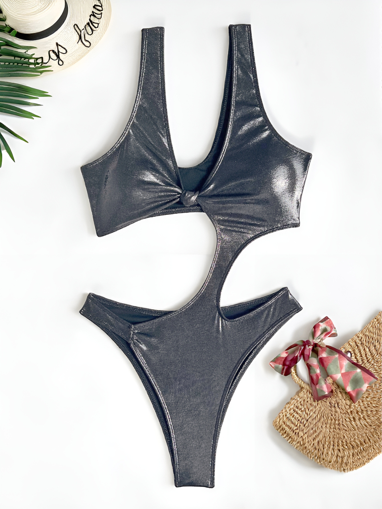 Solid Low Back One-Piece Swimsuit for Beachwear