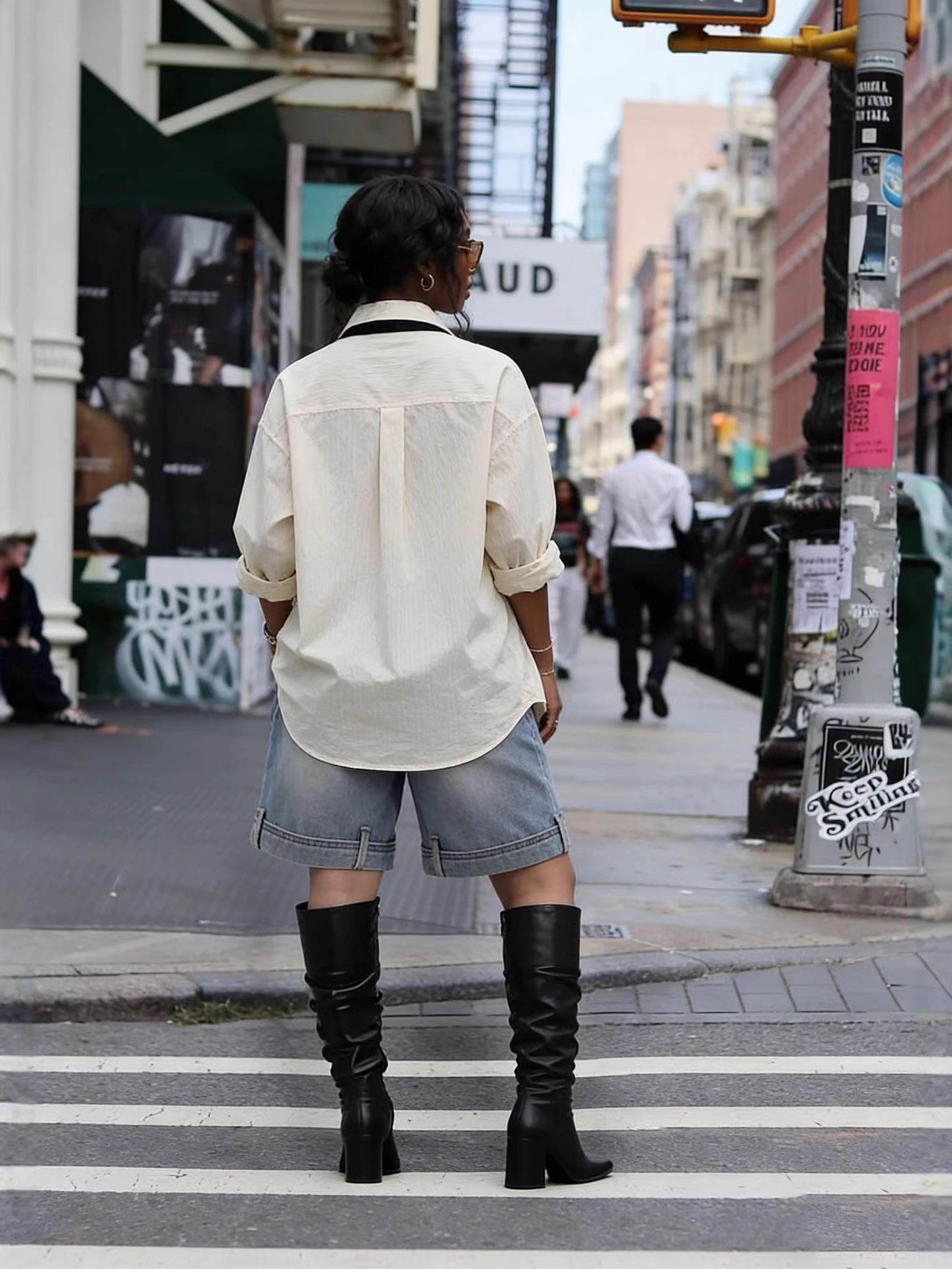 Reversed Denim Shorts for Casual Streetwear