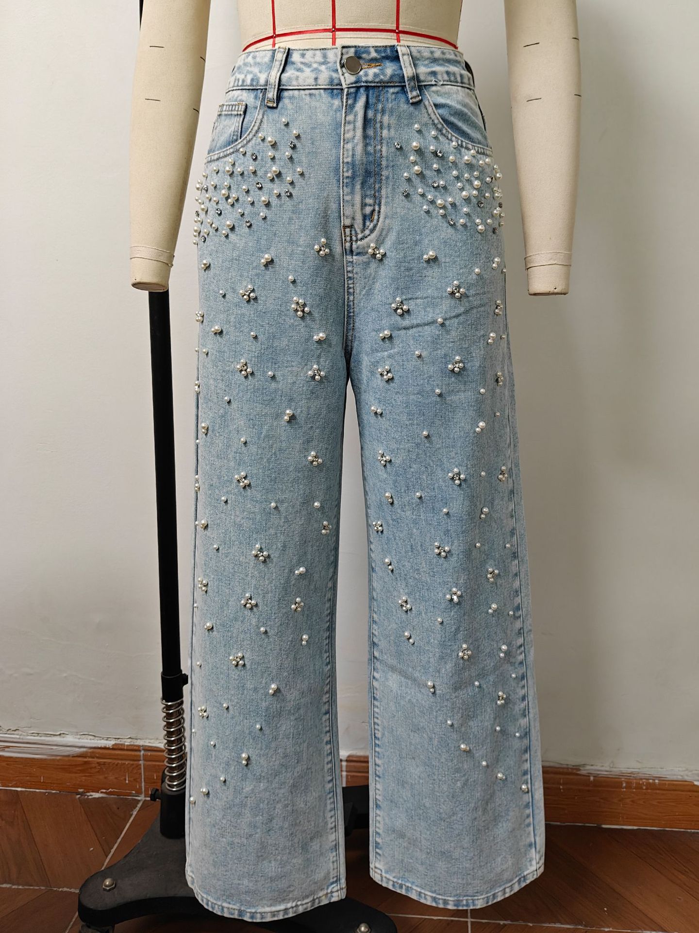 Beaded Denim Straight Leg Jeans for Casual Streetwear