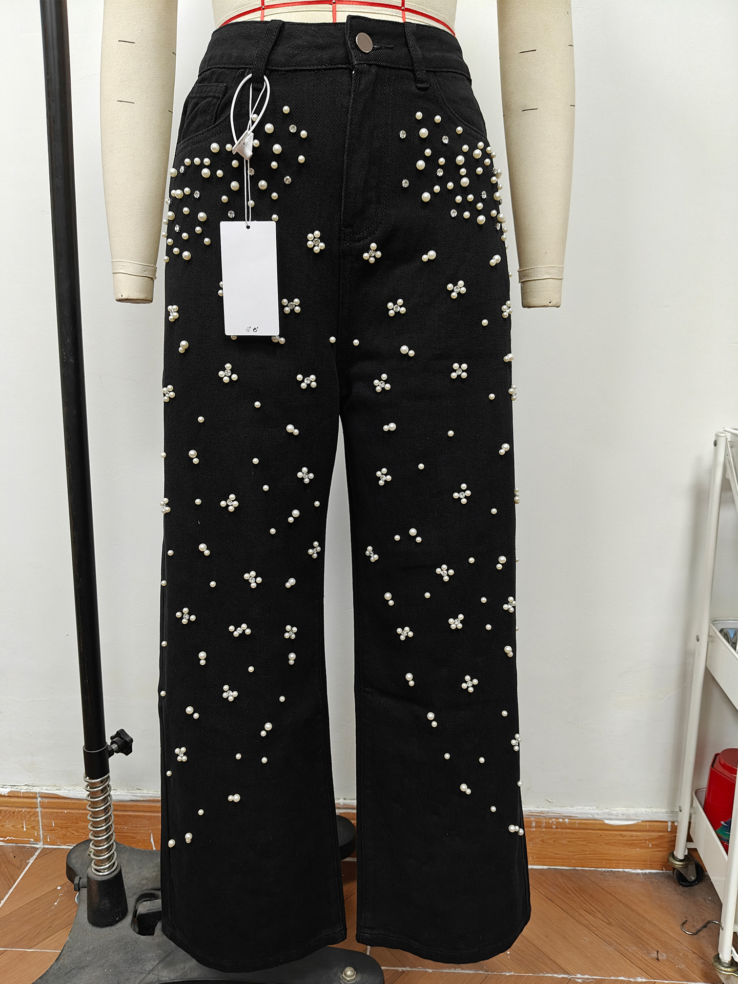 Beaded Denim Straight Leg Jeans for Casual Streetwear