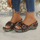 Plus Size Women's Platform Studded Sandals