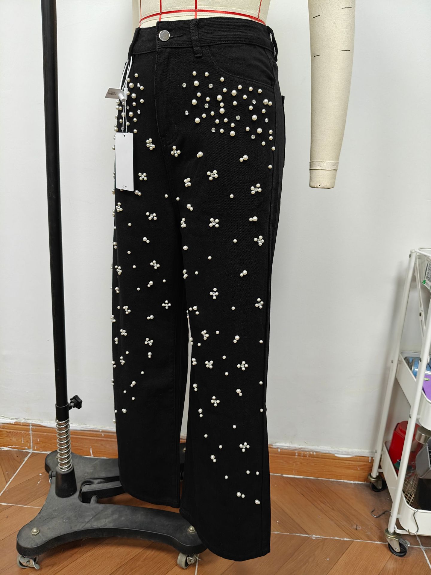 Beaded Denim Straight Leg Jeans for Casual Streetwear