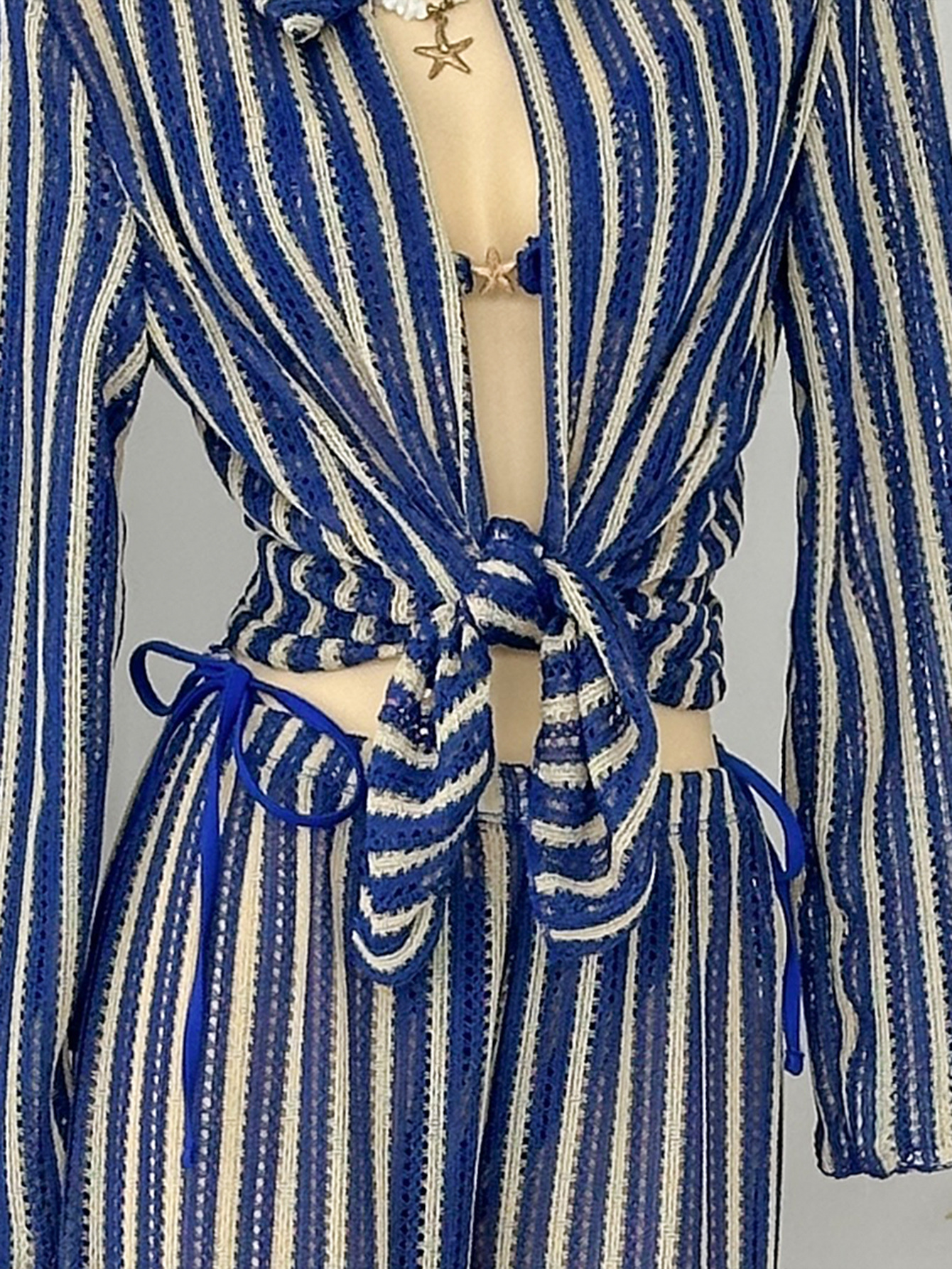 Striped Two-Piece Swimsuit Set for Beach Holidays