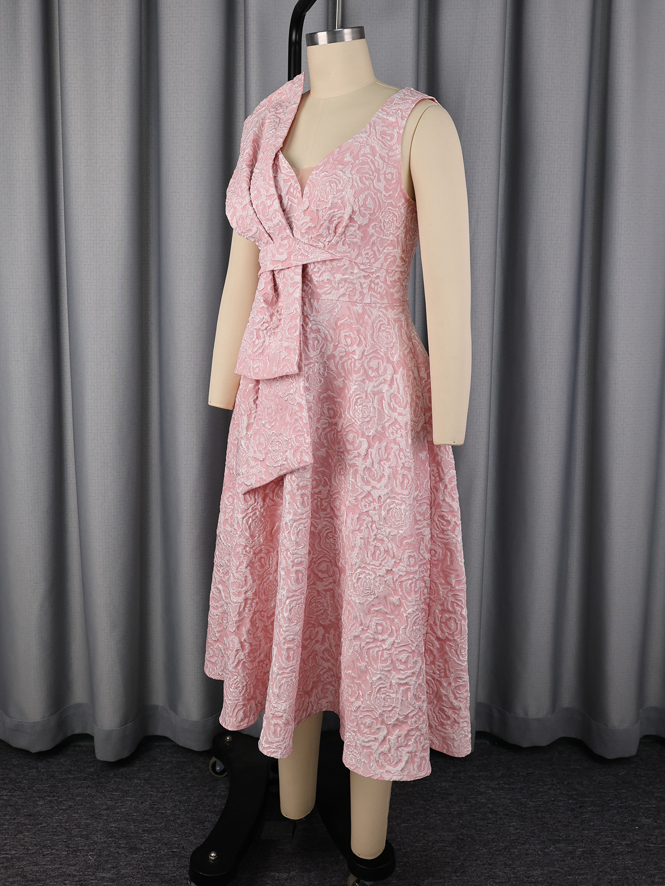 Pink V-Neck Dress for Formal Elegant Parties