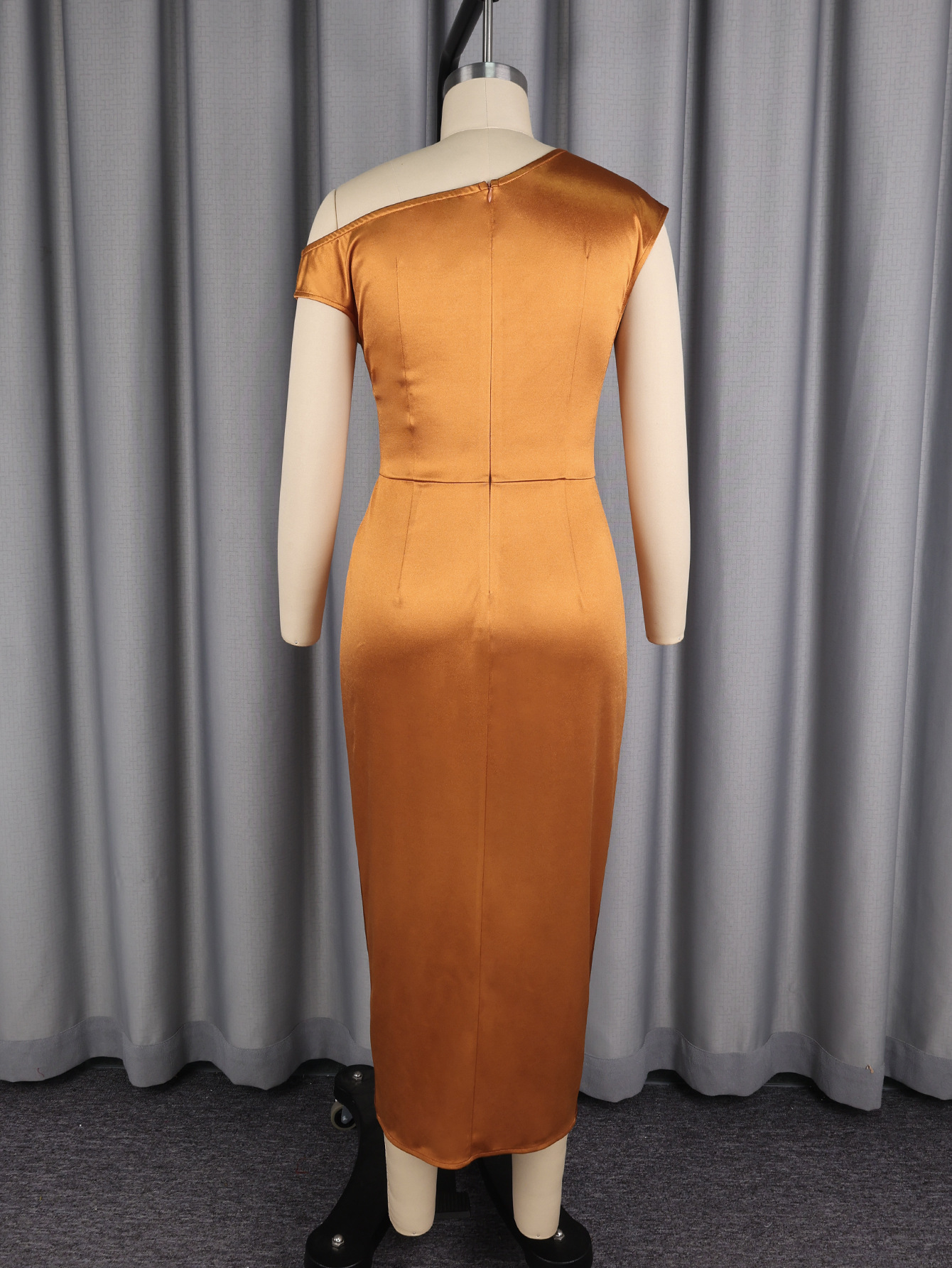One-Shoulder Split Bodycon Dress for Elegant Evening Events