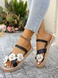Women Three Flower Cross Strap Flat Beach Sandals