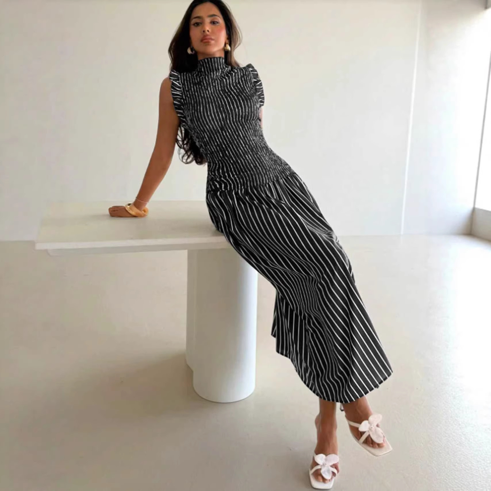 Striped Sleeveless Maxi Dress for Beach Holidays