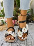 Women Three Flower Cross Strap Flat Beach Sandals