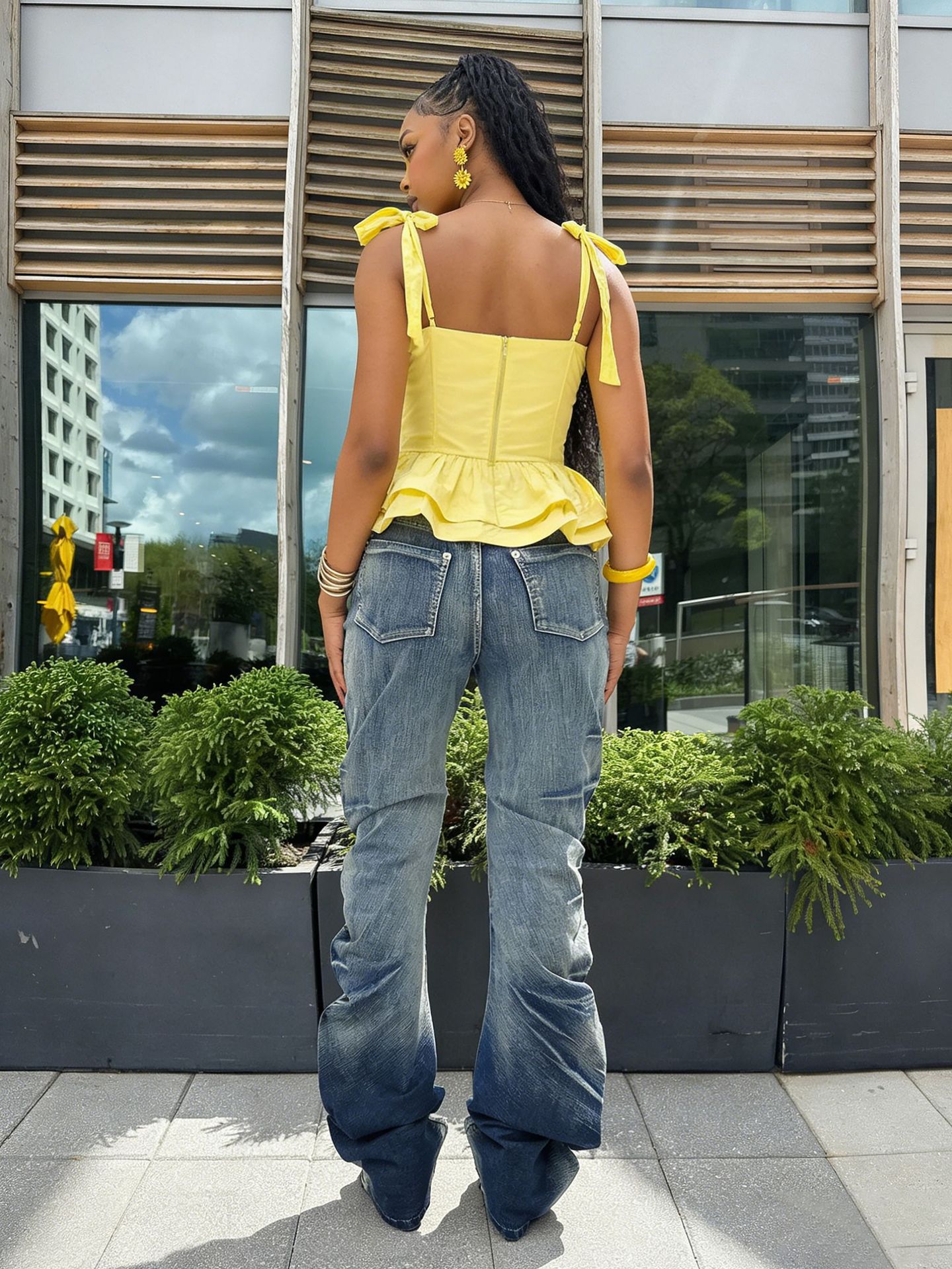 Pleated Washed Denim Jeans for Casual Streetwear