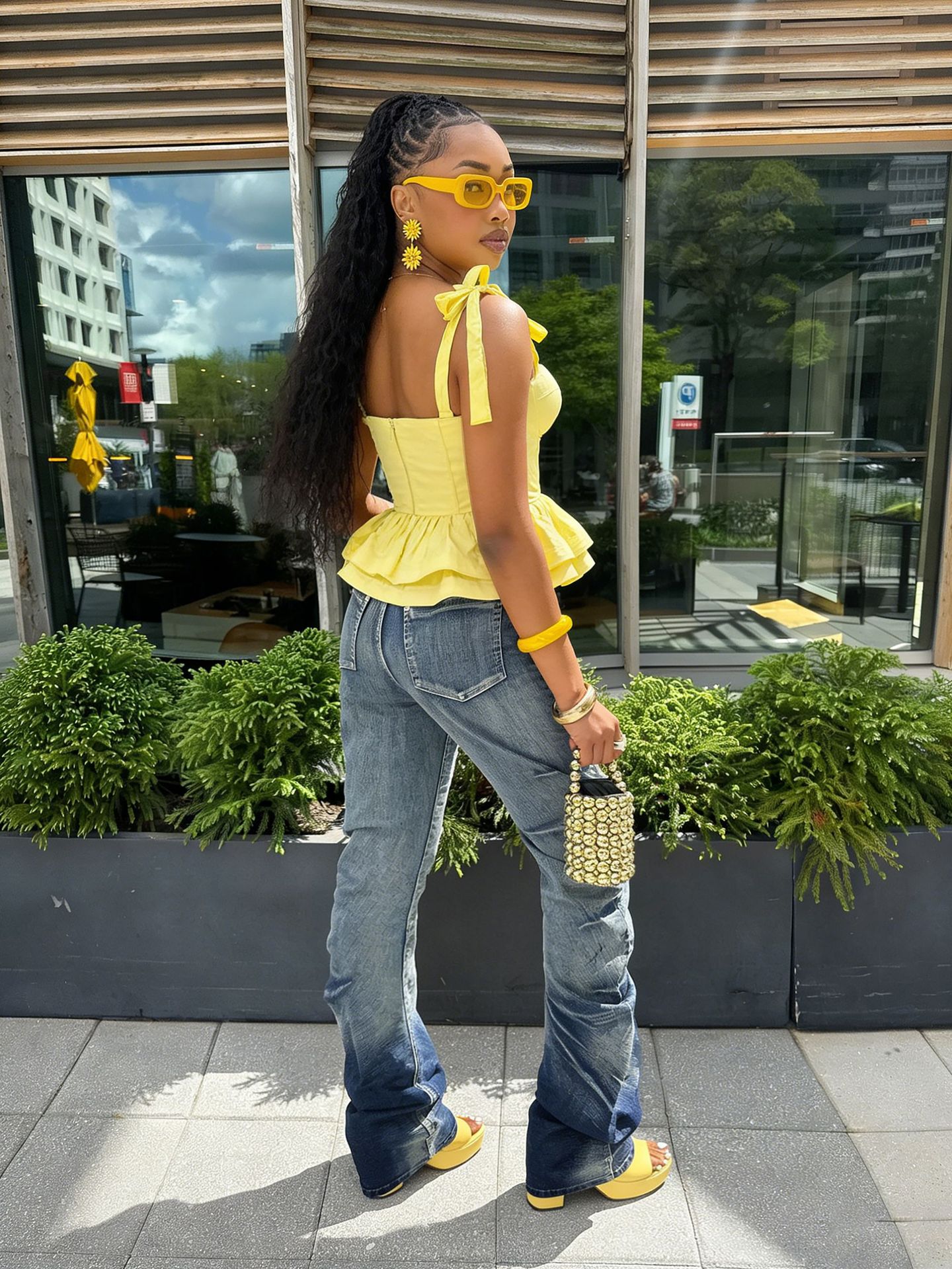 Pleated Washed Denim Jeans for Casual Streetwear