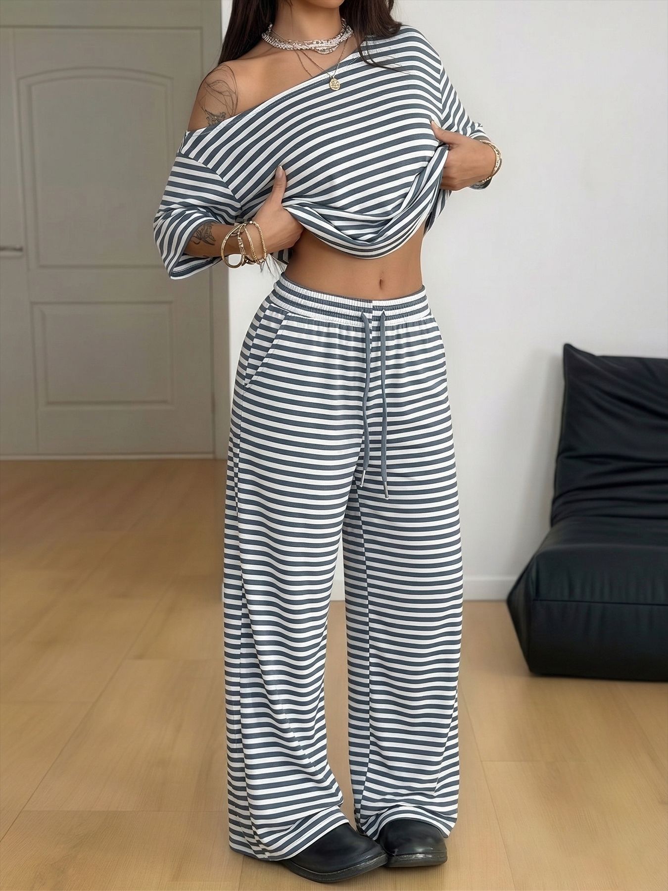Denim Bell Bottom Pants for Summer Streetwear