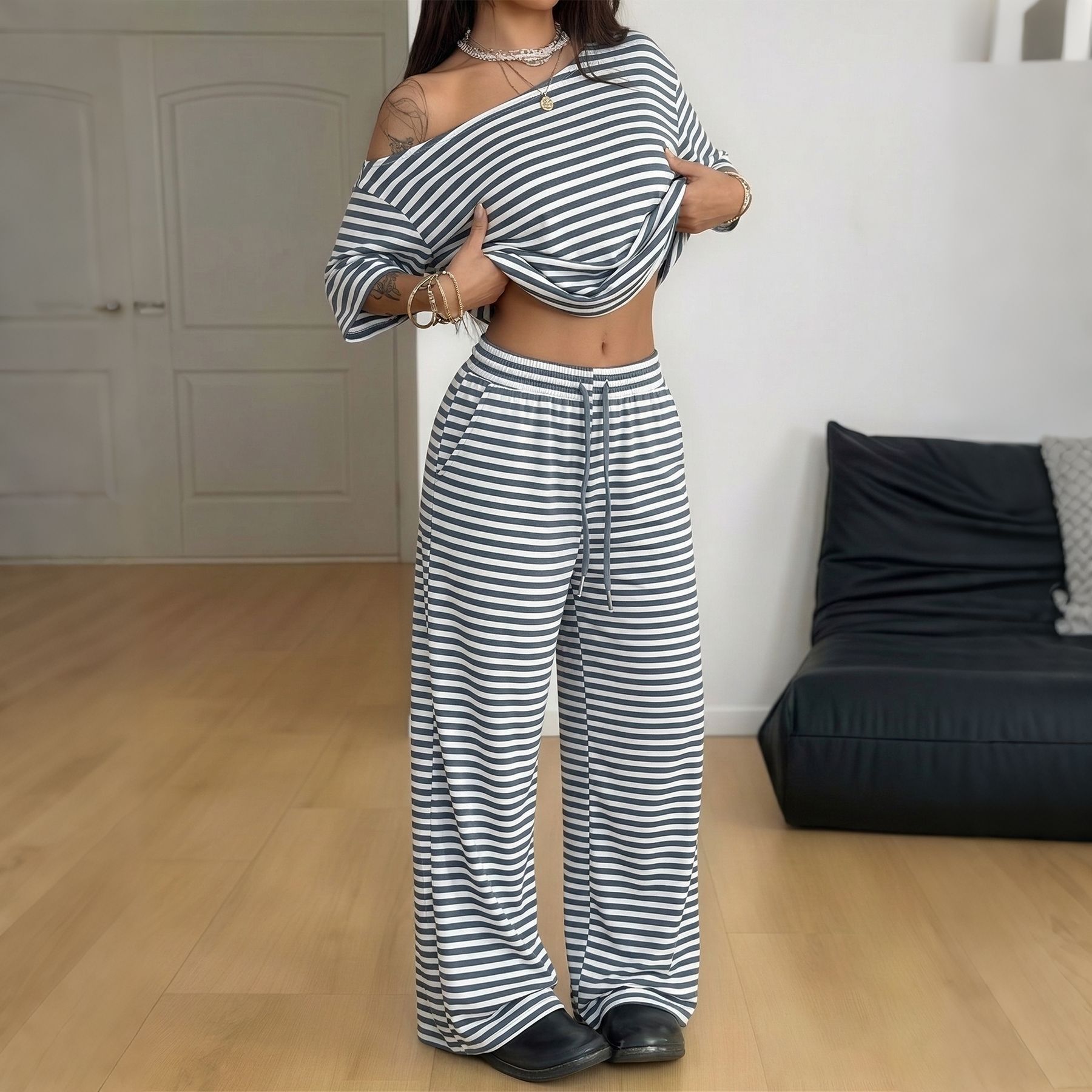 Denim Bell Bottom Pants for Summer Streetwear