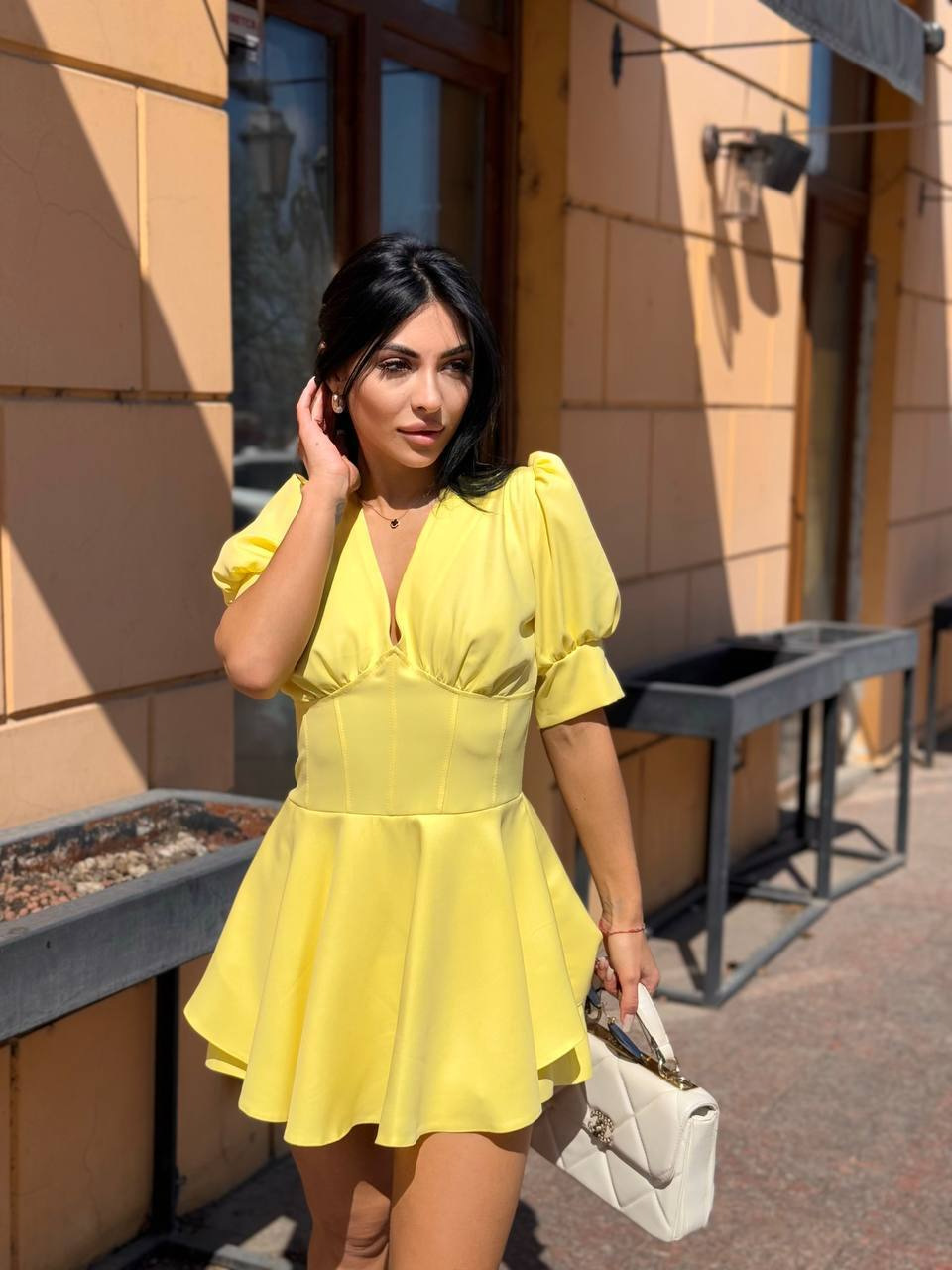 V-Neck Lantern Sleeve Dress for Summer Casual Wear