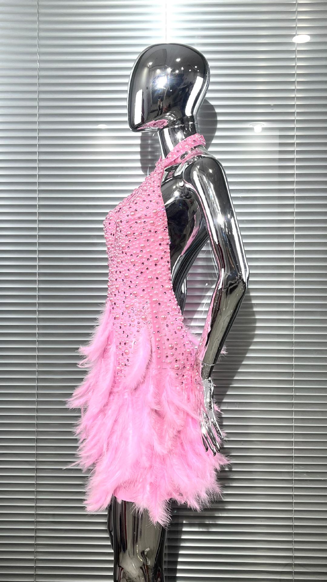 Beaded Feather Sleeveless Dress for Evening Parties