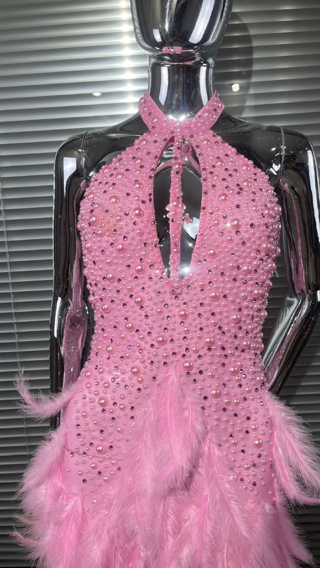 Beaded Feather Sleeveless Dress for Evening Parties
