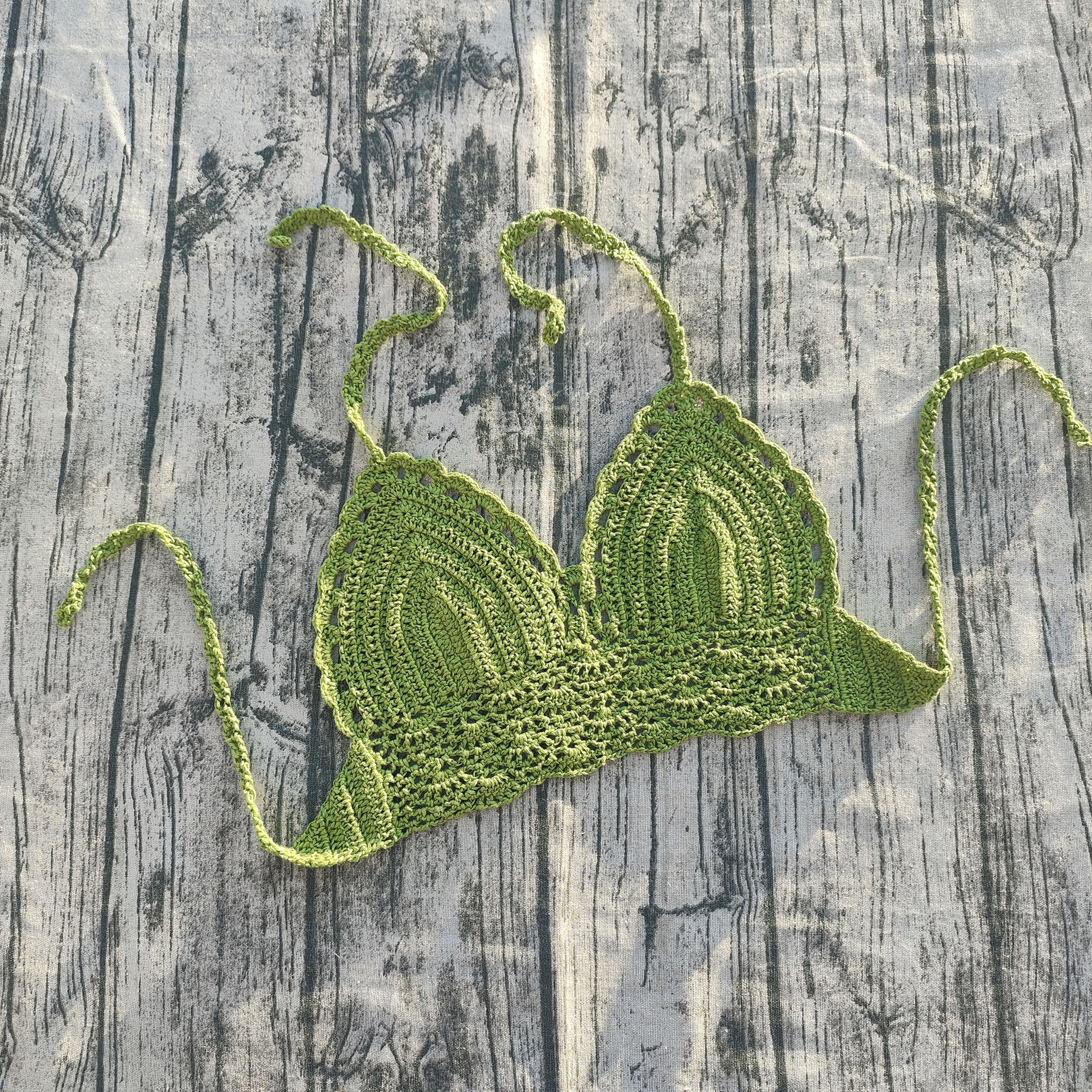 Padded Lined Crochet Bikini Top for Summer Beachwear