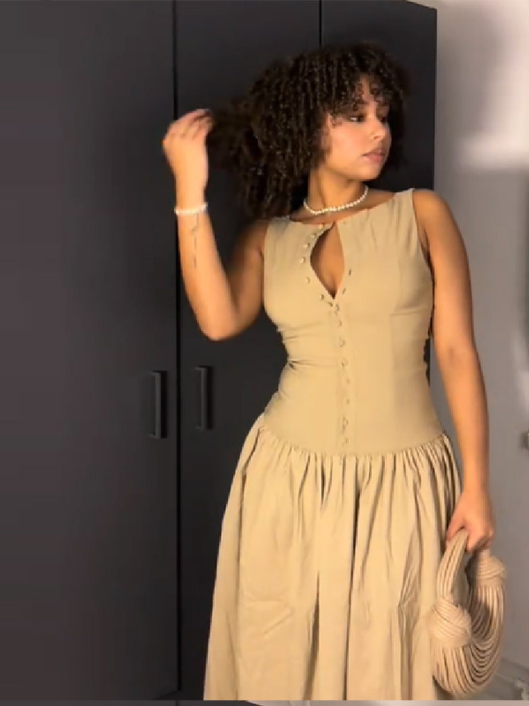 Sleeveless Hollow-Out Maxi Dress for Summer Holidays
